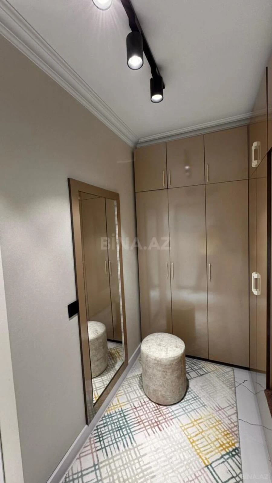 Satılır 3 otaqlı mənzil 55 m²
