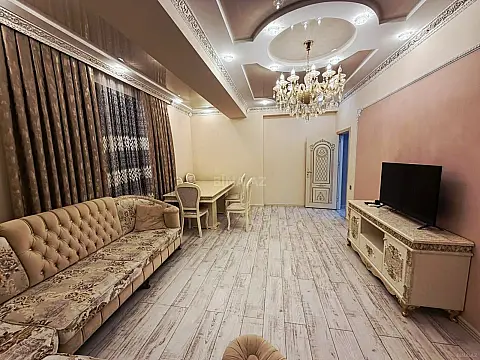 Satılır 3 otaqlı mənzil 123 m² — Bakı, İnşaatçılar 3 otaq 123.00 m²