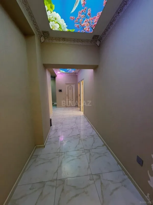 Satılır 3 otaqlı mənzil 123 m²