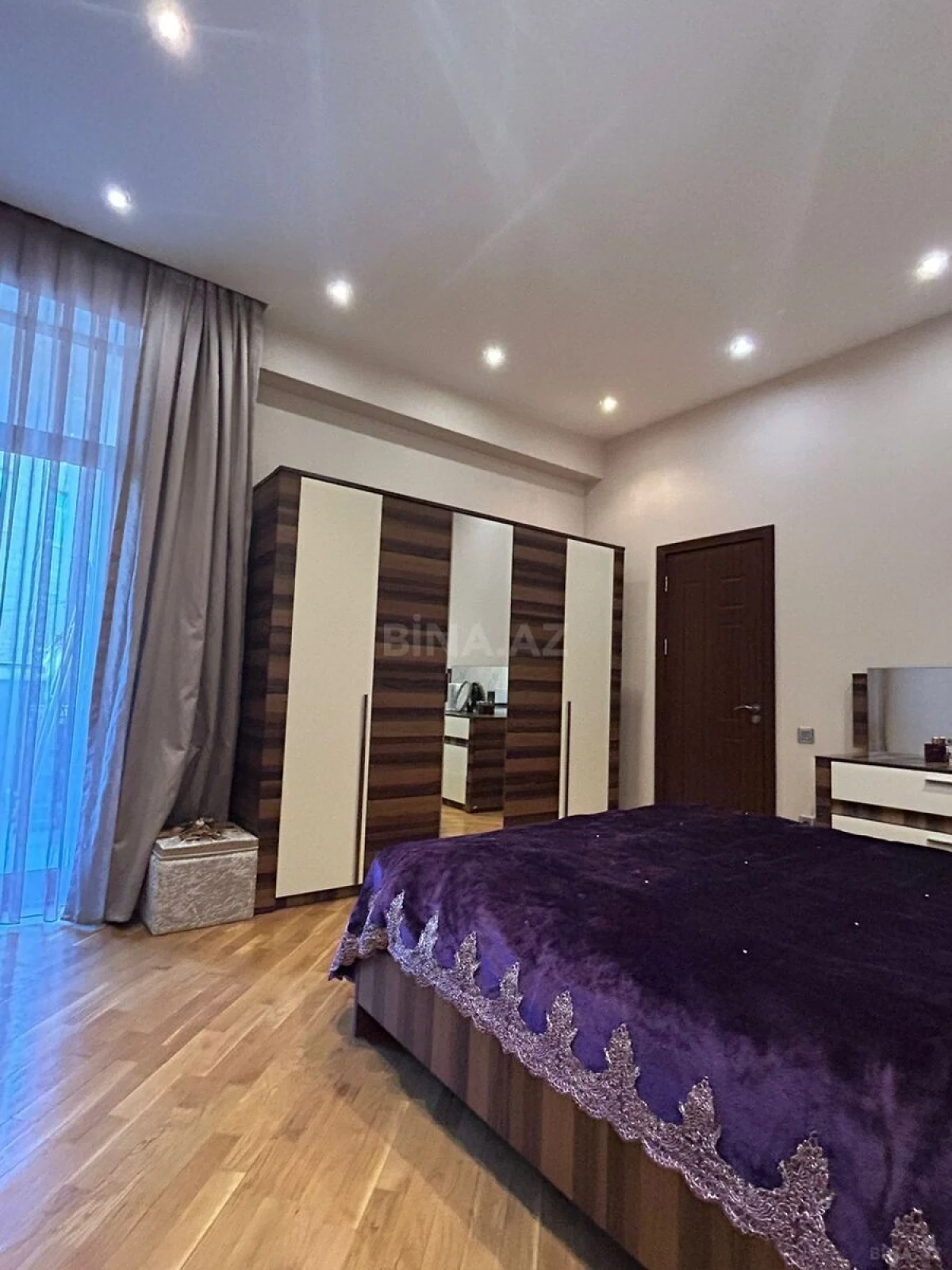 Kirayə verilir 3 otaqlı mənzil 100 m²