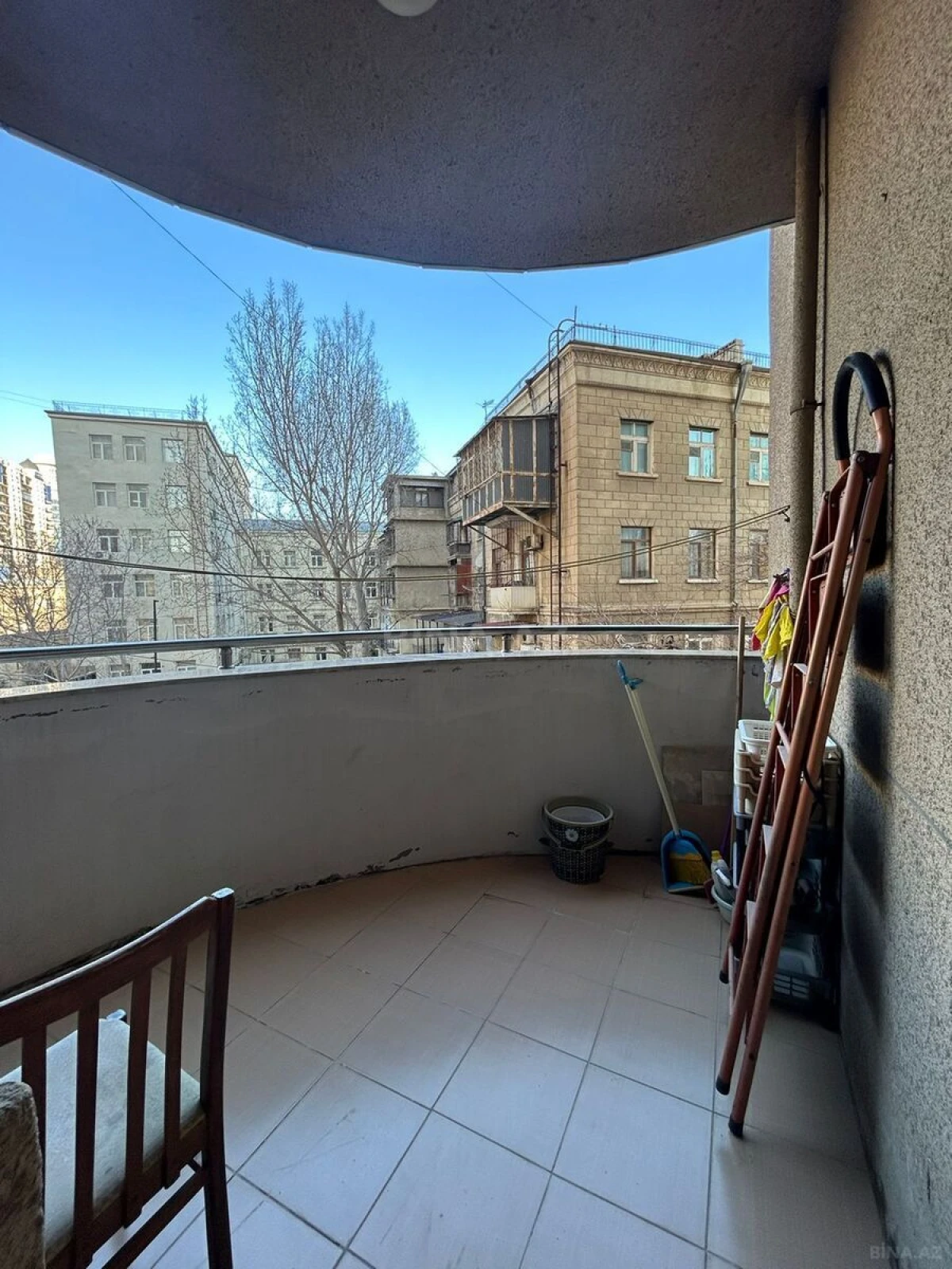 Kirayə verilir 3 otaqlı mənzil 100 m²