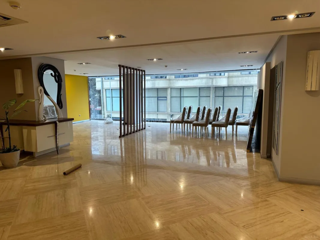 Kirayə verilir obyekt 800 m²