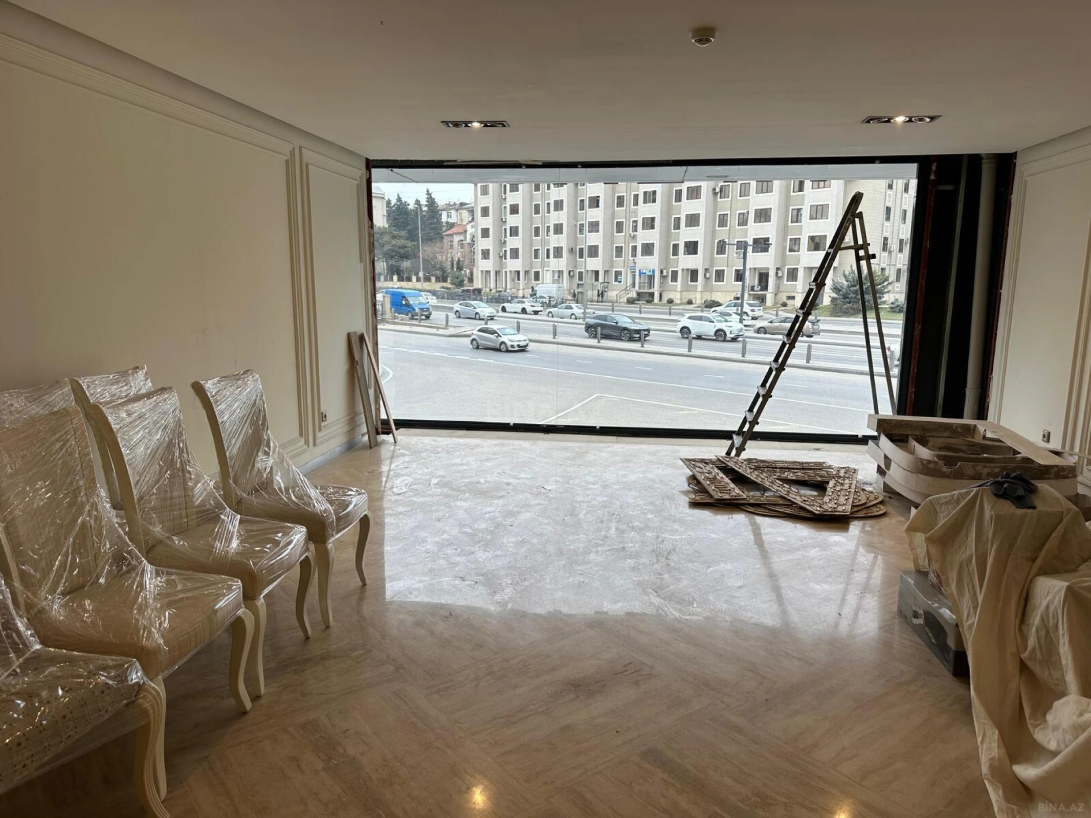 Kirayə verilir obyekt 800 m²