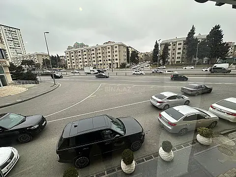 Kirayə verilir obyekt 800 m²