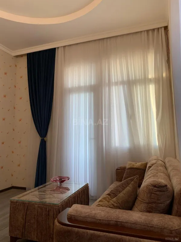 Kirayə verilir 3 otaqlı mənzil 110 m²