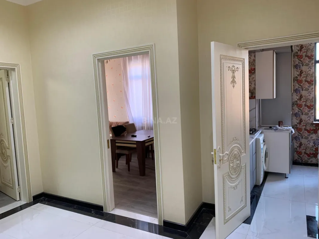 Kirayə verilir 3 otaqlı mənzil 110 m²