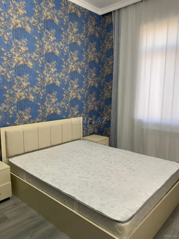 Kirayə verilir 3 otaqlı mənzil 110 m²