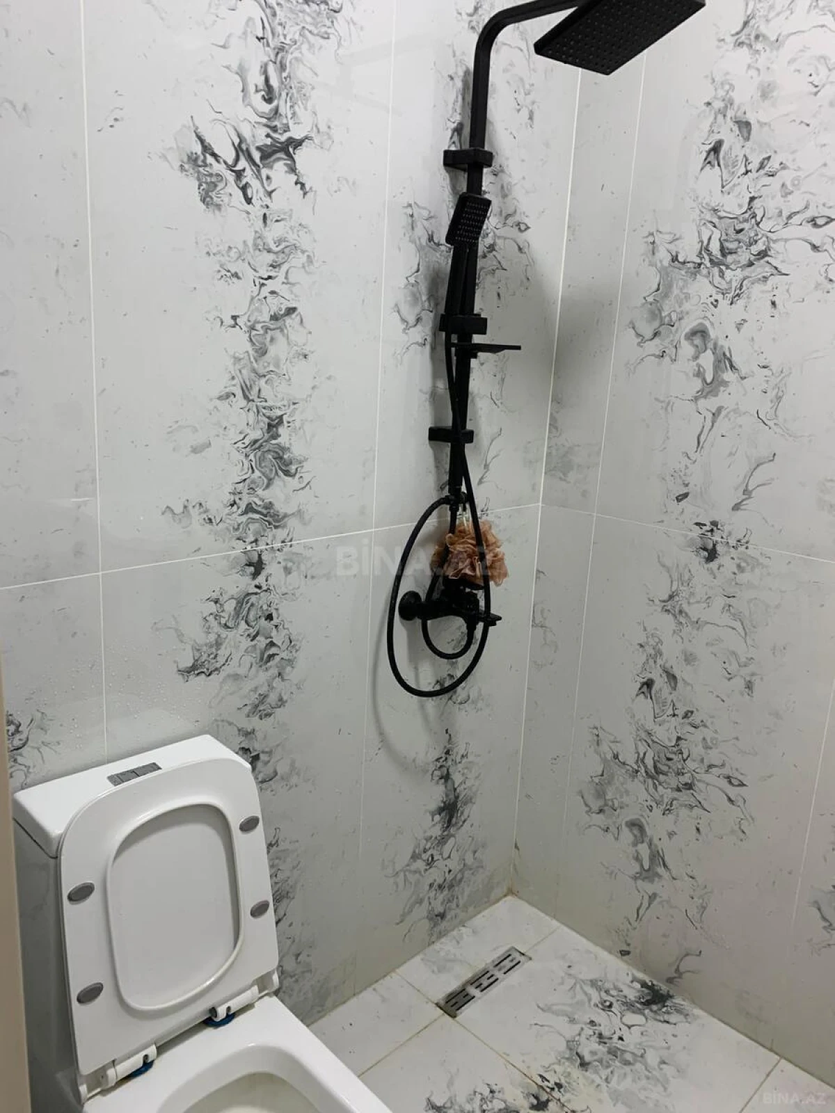 Kirayə verilir 3 otaqlı mənzil 110 m²