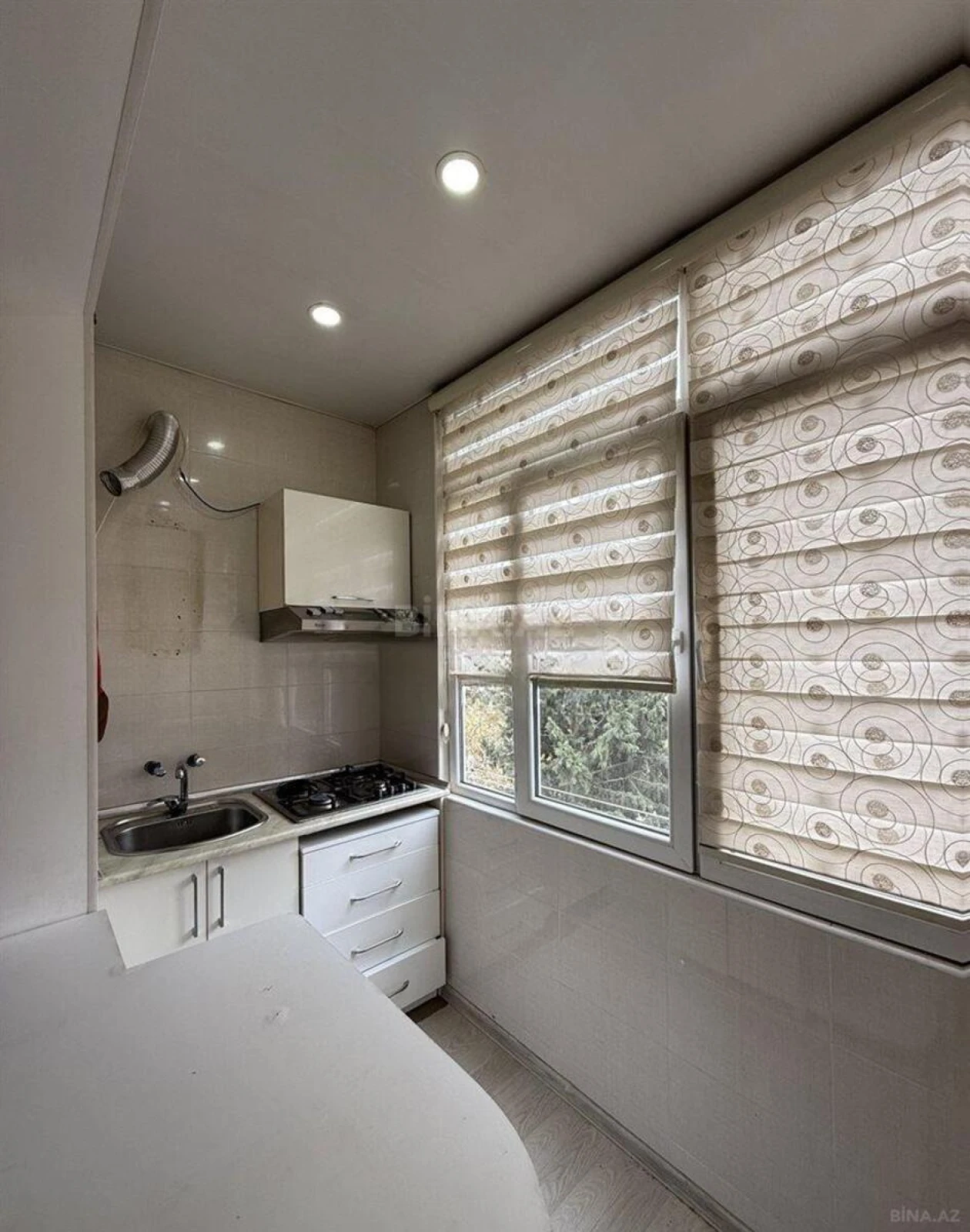 Satılır 2 otaqlı mənzil 45 m²