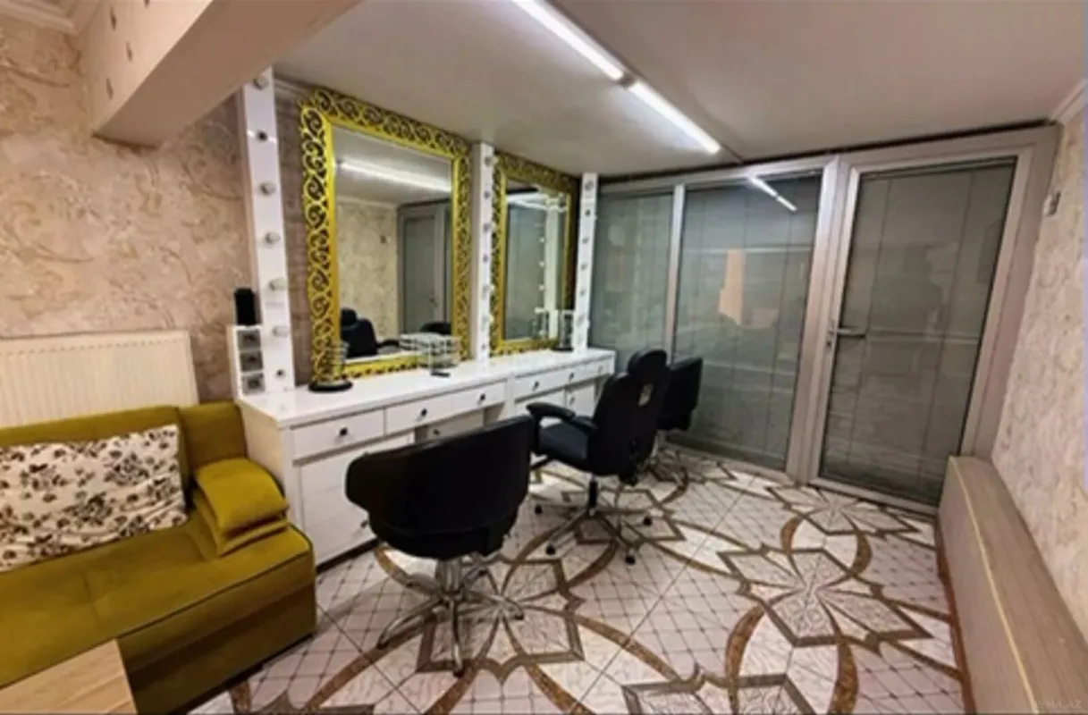 Satılır obyekt 50 m²