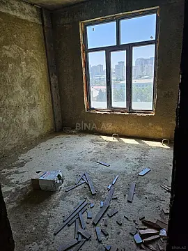 Satılır 2 otaqlı mənzil 83 m²