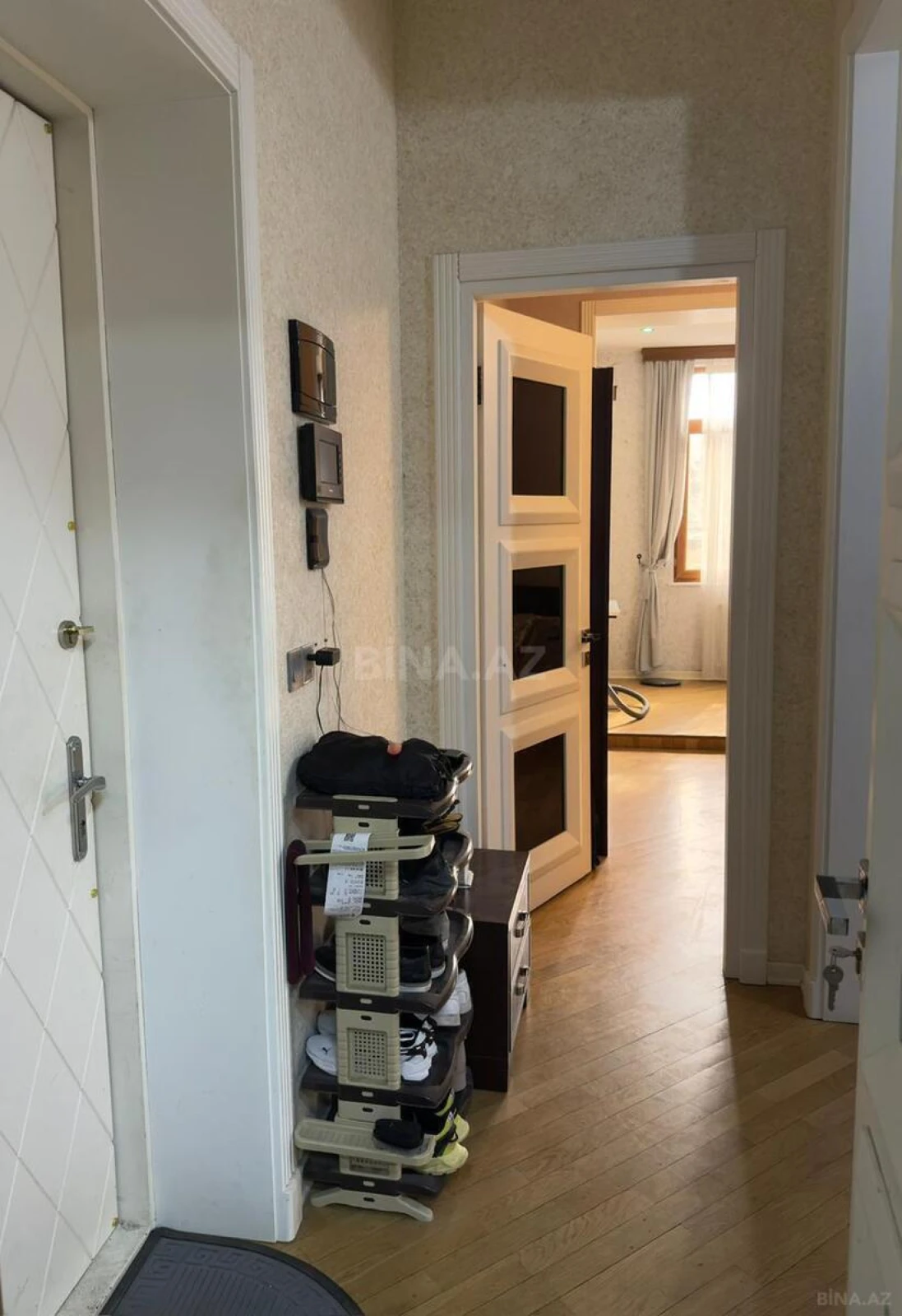 Satılır 3 otaqlı mənzil 86 m²