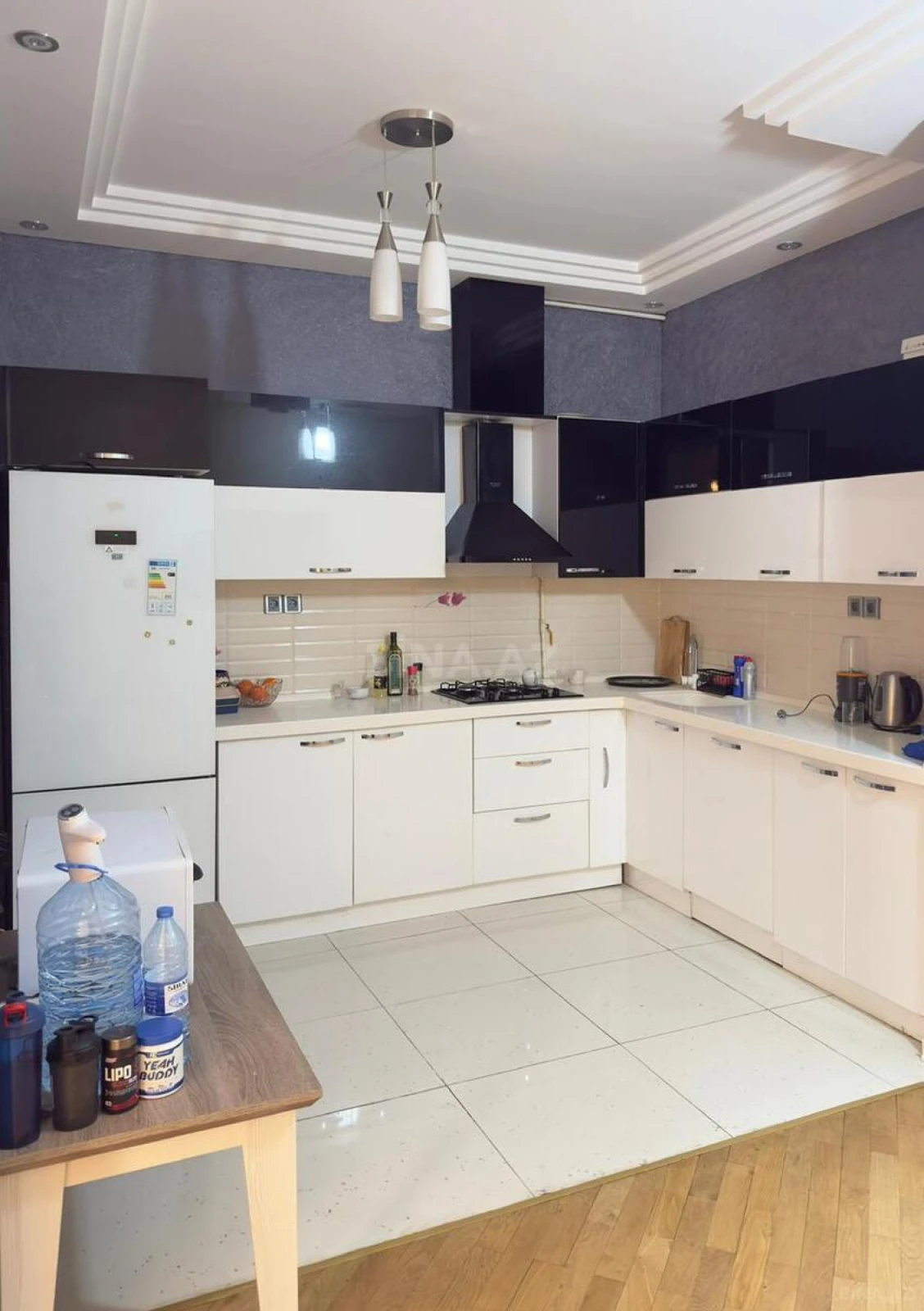 Satılır 3 otaqlı mənzil 86 m²