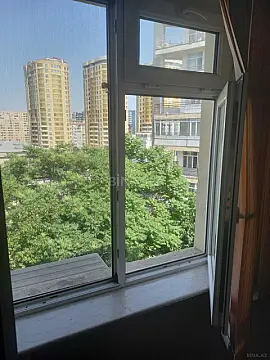 Satılır 1 otaqlı mənzil 35 m²