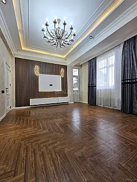 Satılır 3 otaqlı mənzil 112 m²
