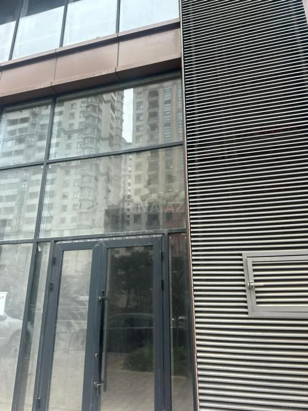 Satılır obyekt 92.5 m²