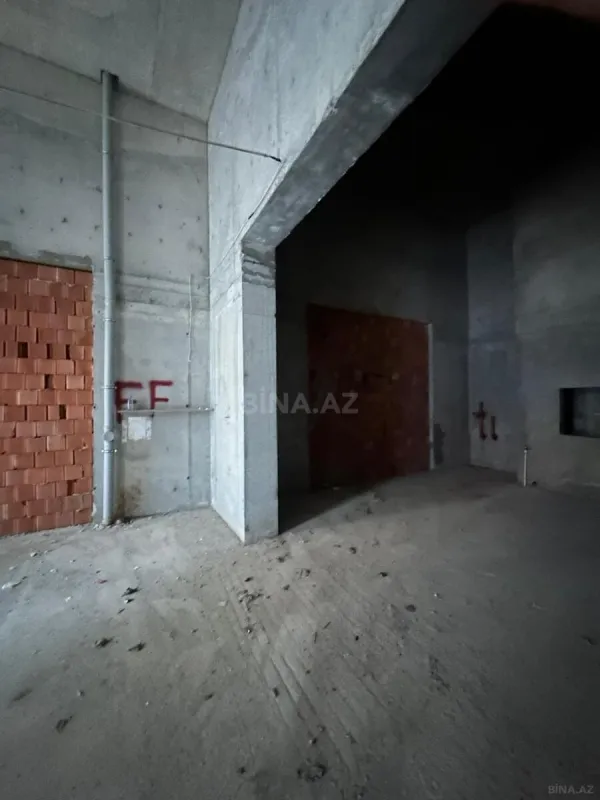 Satılır obyekt 92.5 m²