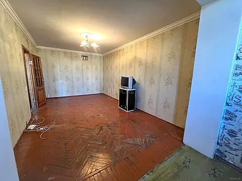 Satılır 1 otaqlı mənzil 38 m²
