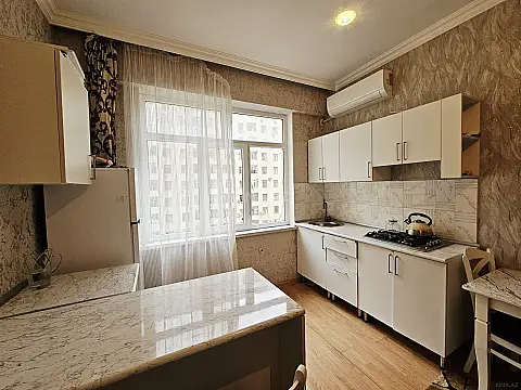 Satılır 2 otaqlı mənzil 50 m²
