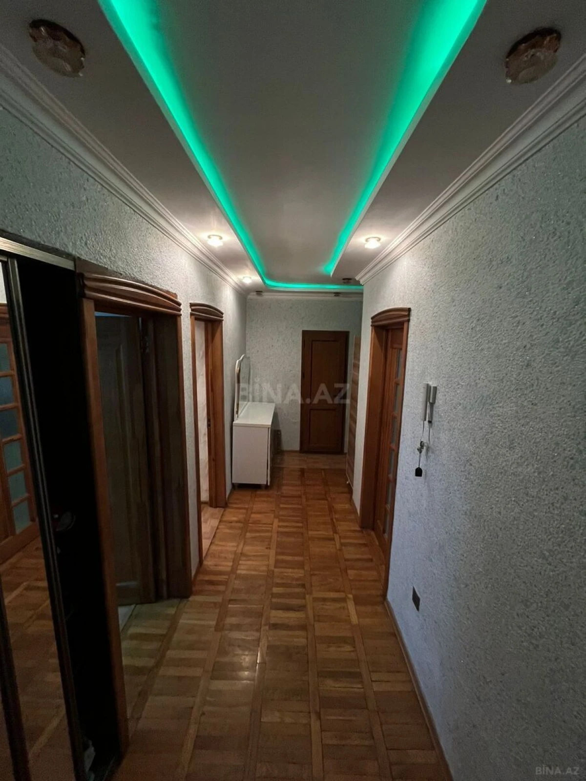Satılır 3 otaqlı mənzil 80 m²