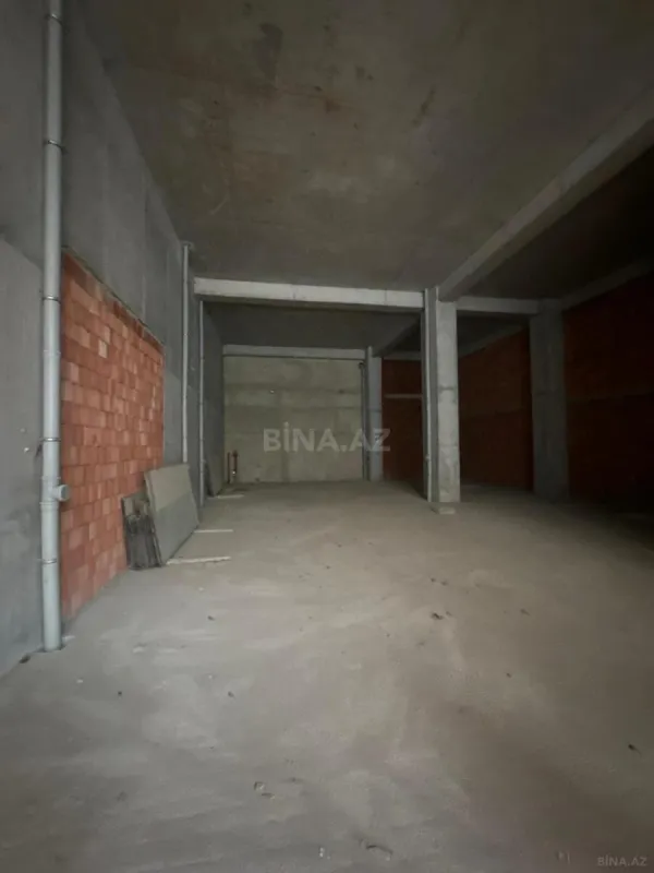 Satılır obyekt 193.8 m²