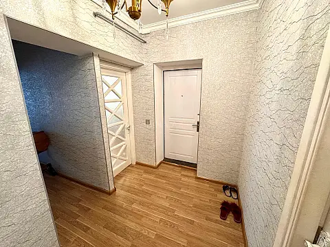 Satılır 2 otaqlı mənzil 55 m²