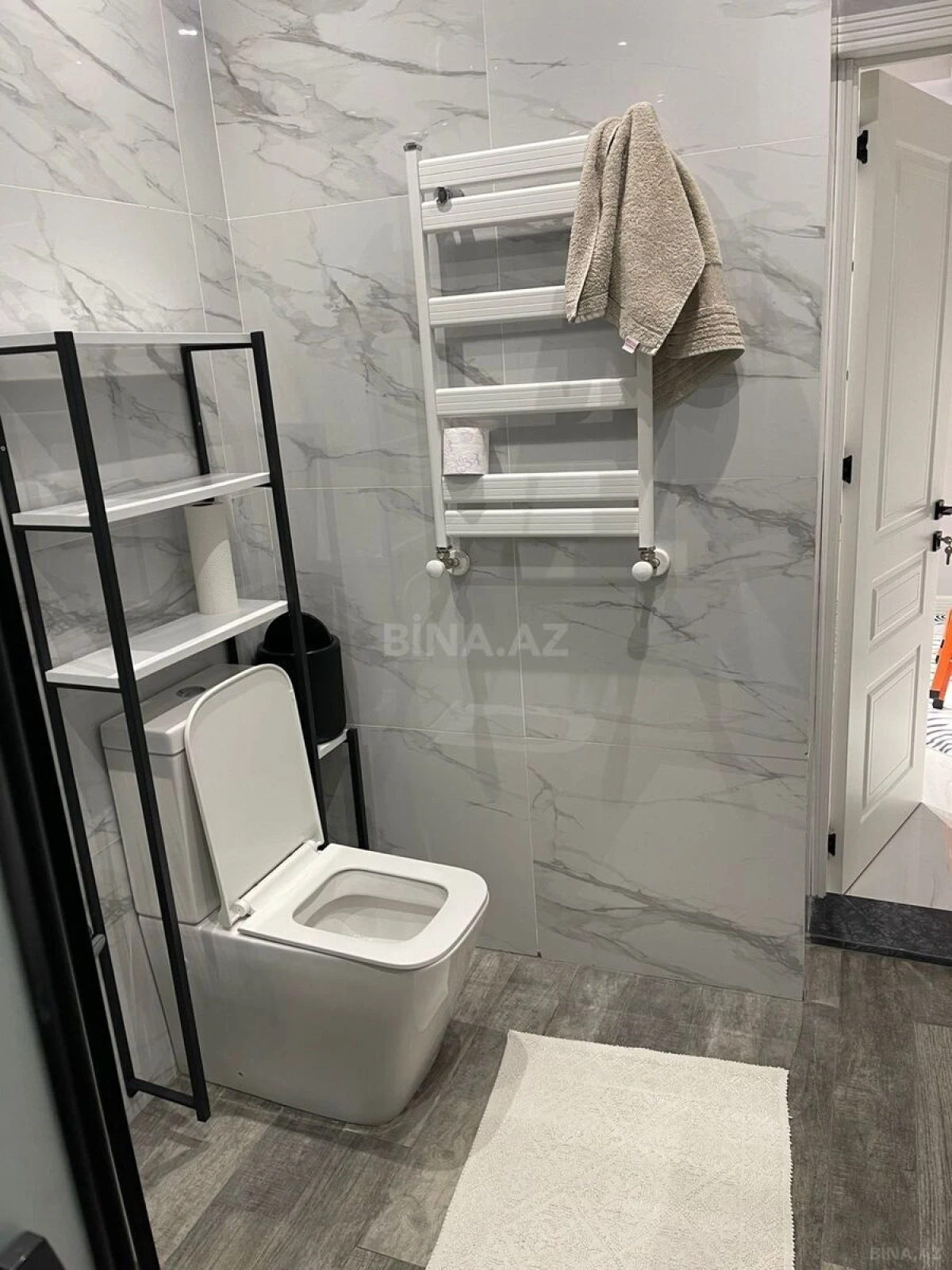 Kirayə verilir 3 otaqlı mənzil 120 m²
