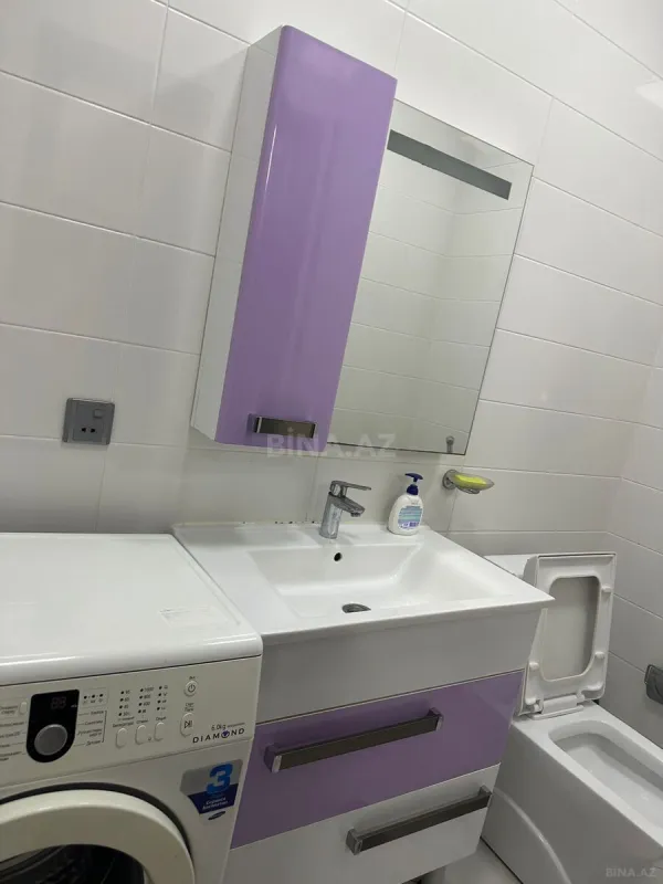 Kirayə verilir 2 otaqlı mənzil 104 m²