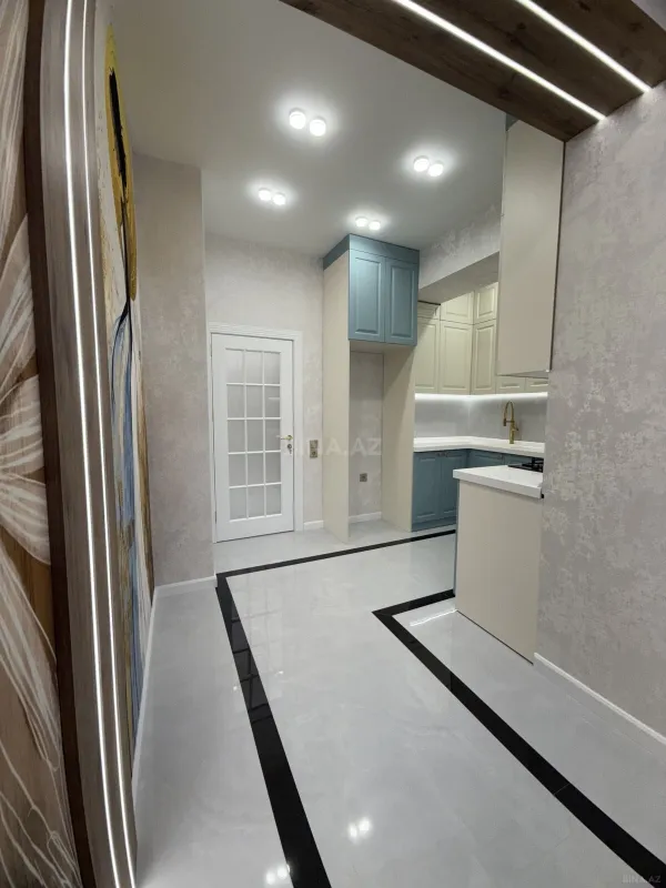 Satılır 2 otaqlı mənzil 84 m²