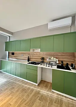 Satılır 4 otaqlı həyət evi 210 m²