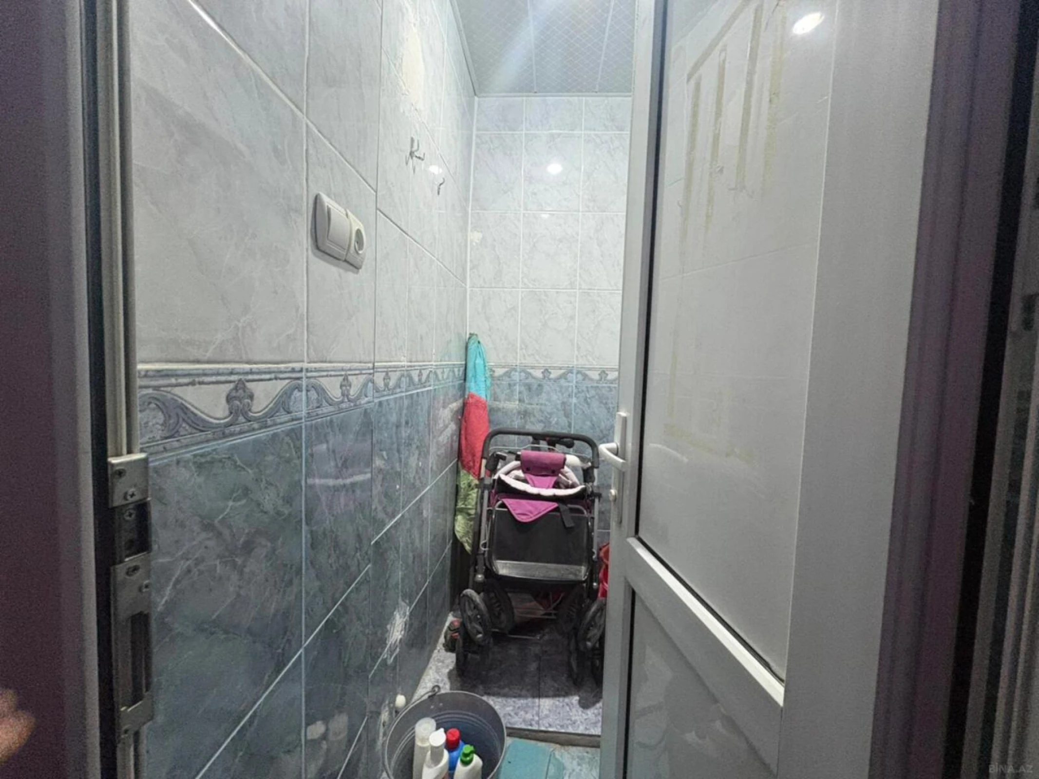 Satılır 3 otaqlı mənzil 200 m²