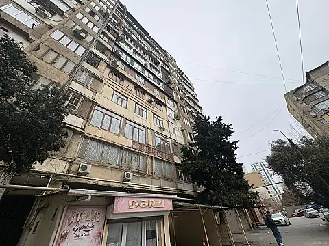 Satılır 3 otaqlı mənzil 200 m² — Bakı, Yasamal 3 otaq 200.00 m²