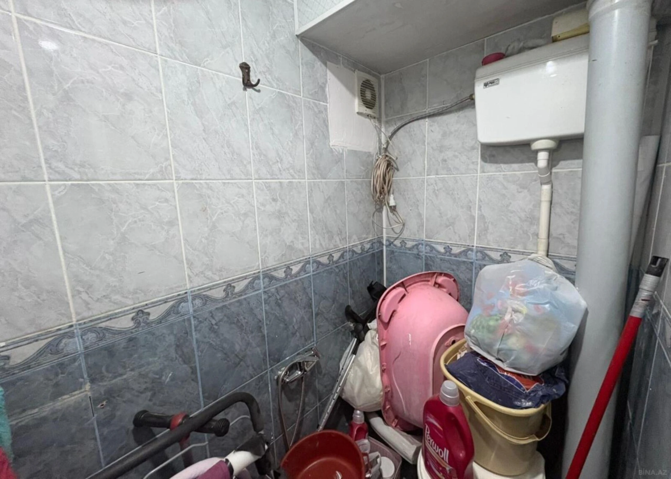 Satılır 3 otaqlı mənzil 200 m²