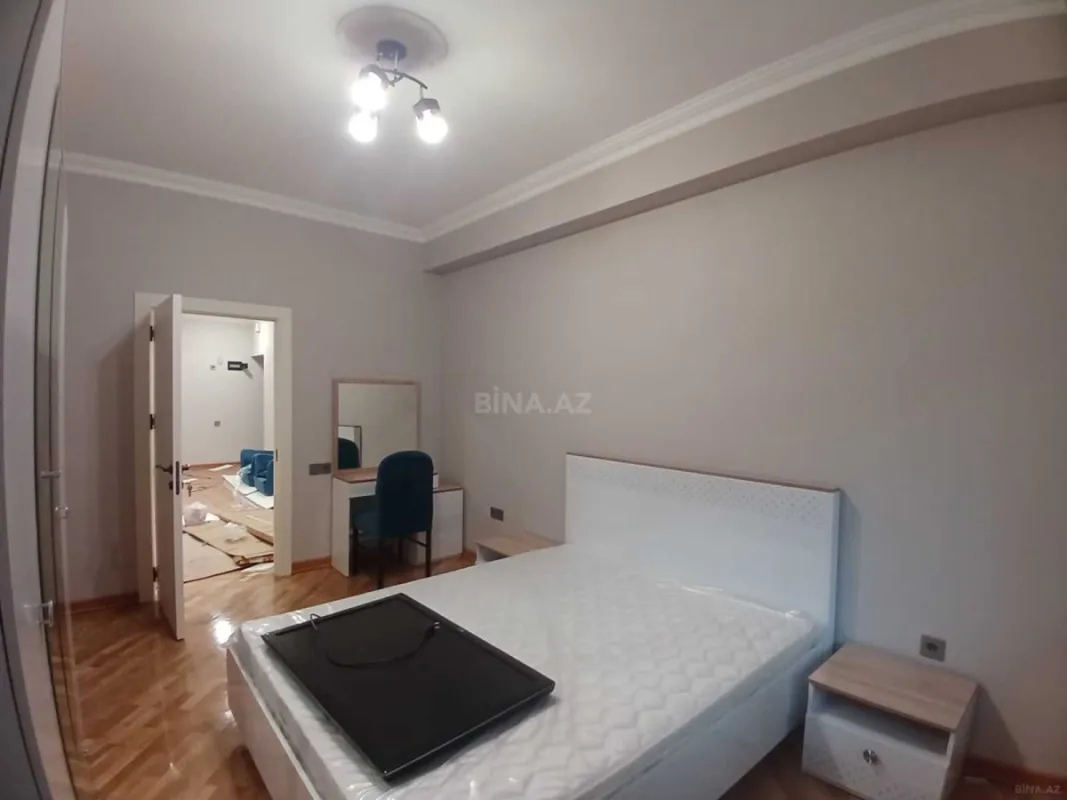 Kirayə verilir 3 otaqlı mənzil 140 m²