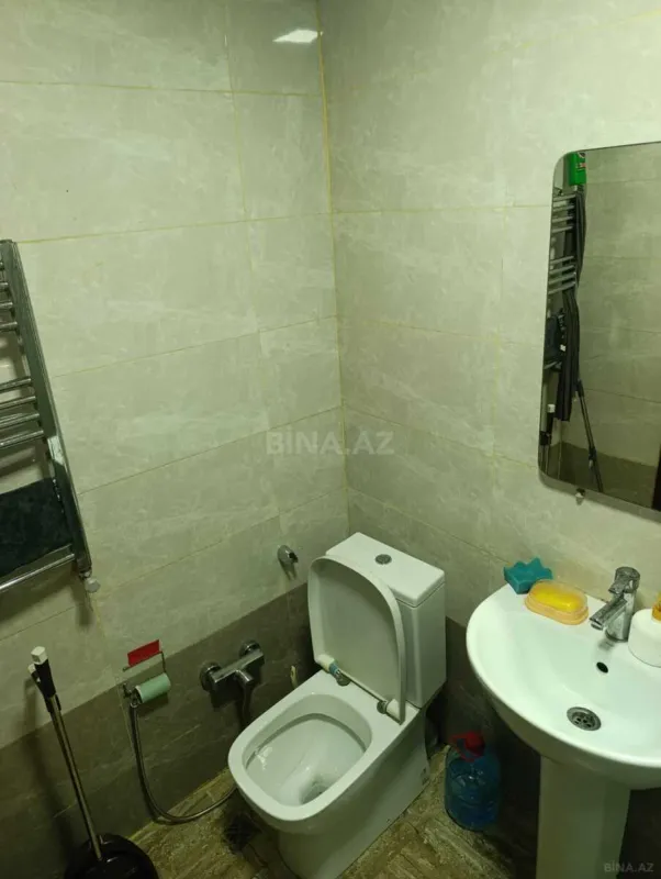 Kirayə verilir 2 otaqlı mənzil 60 m²