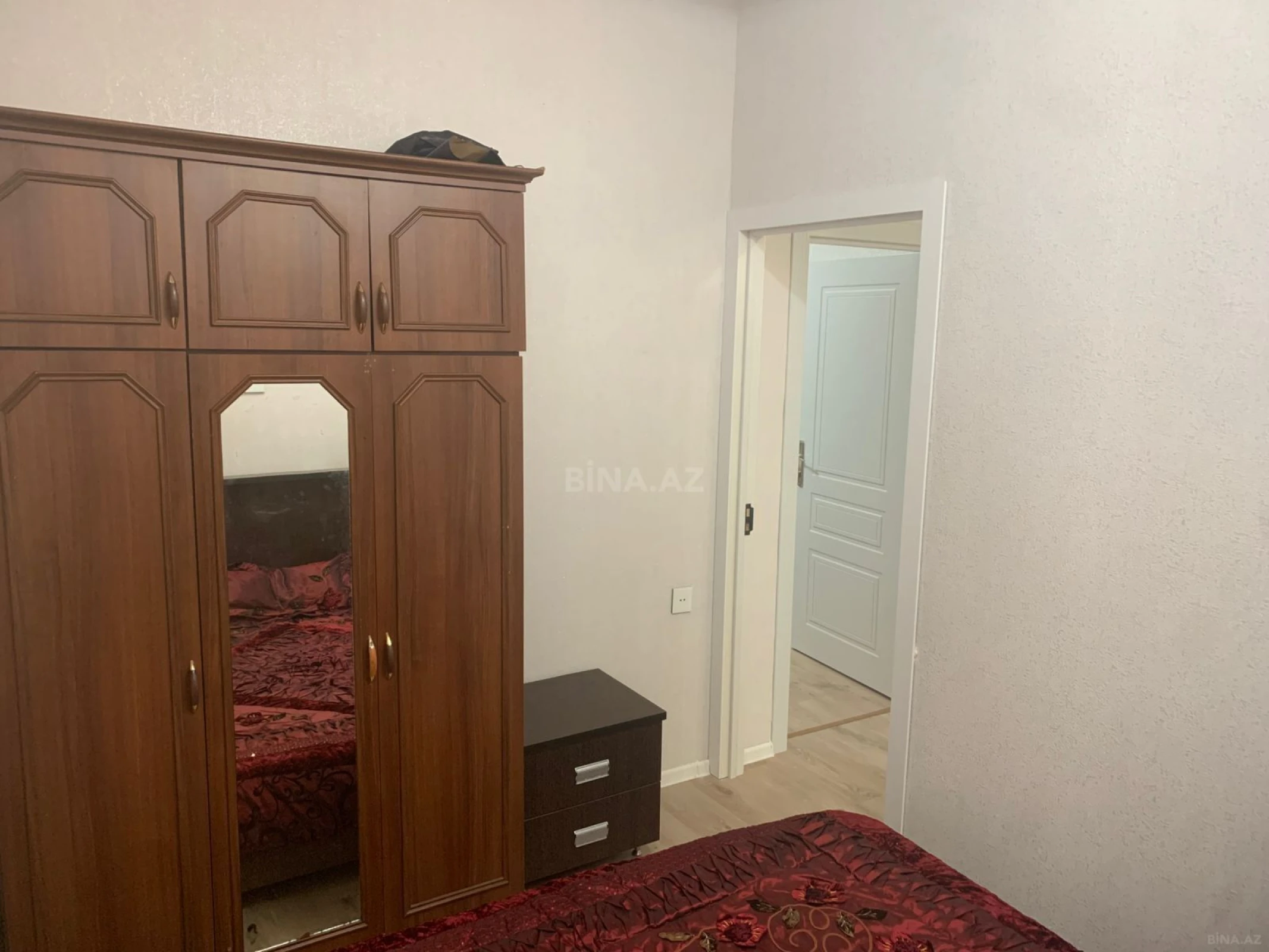 Kirayə verilir 2 otaqlı mənzil 48 m²