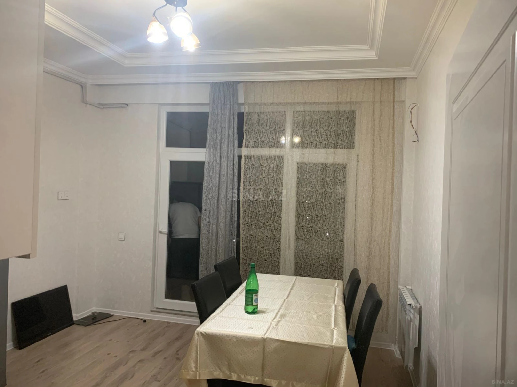 Kirayə verilir 2 otaqlı mənzil 48 m²
