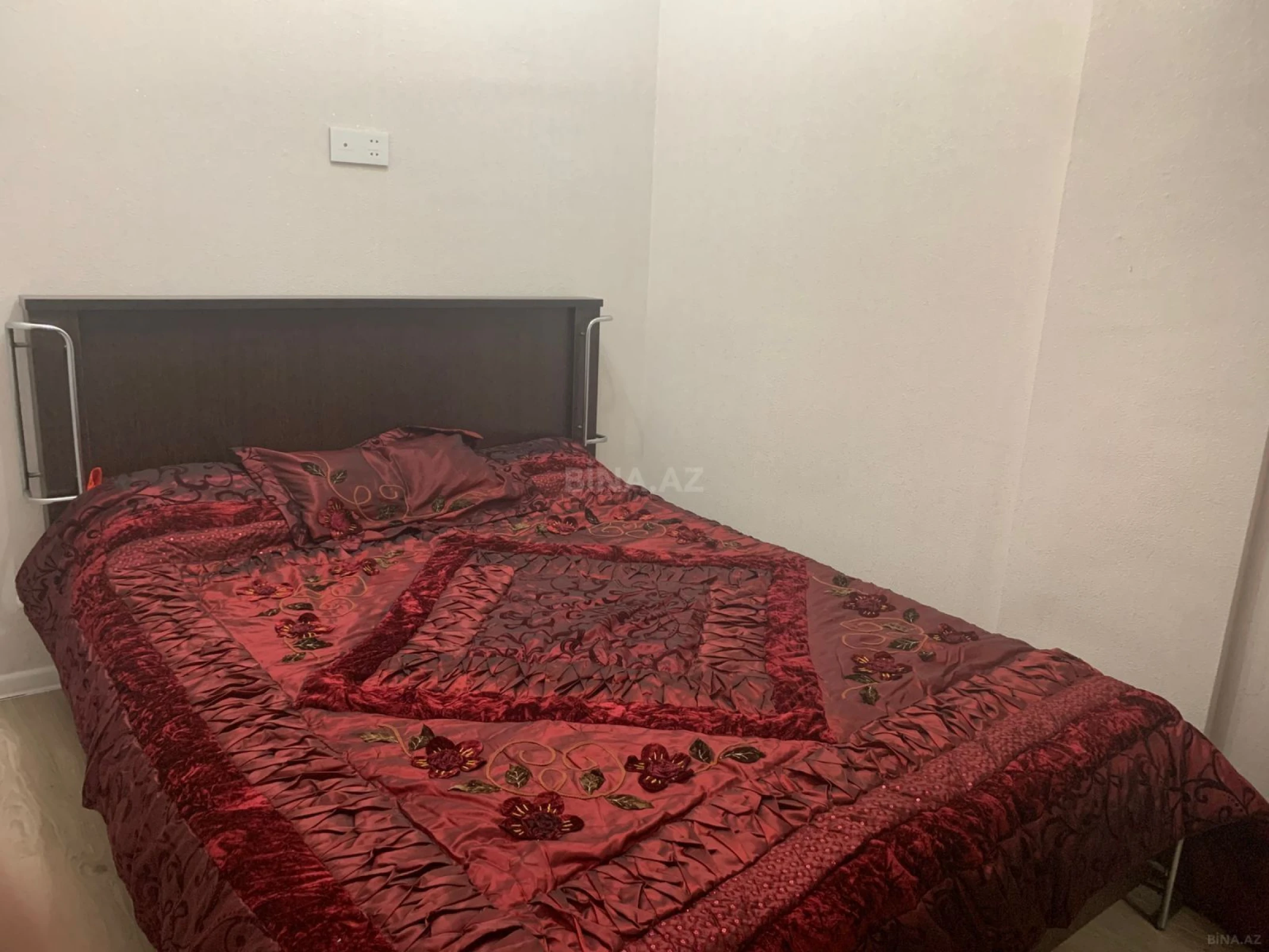 Kirayə verilir 2 otaqlı mənzil 48 m²