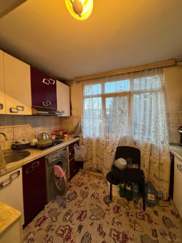 Satılır 3 otaqlı mənzil 55 m²