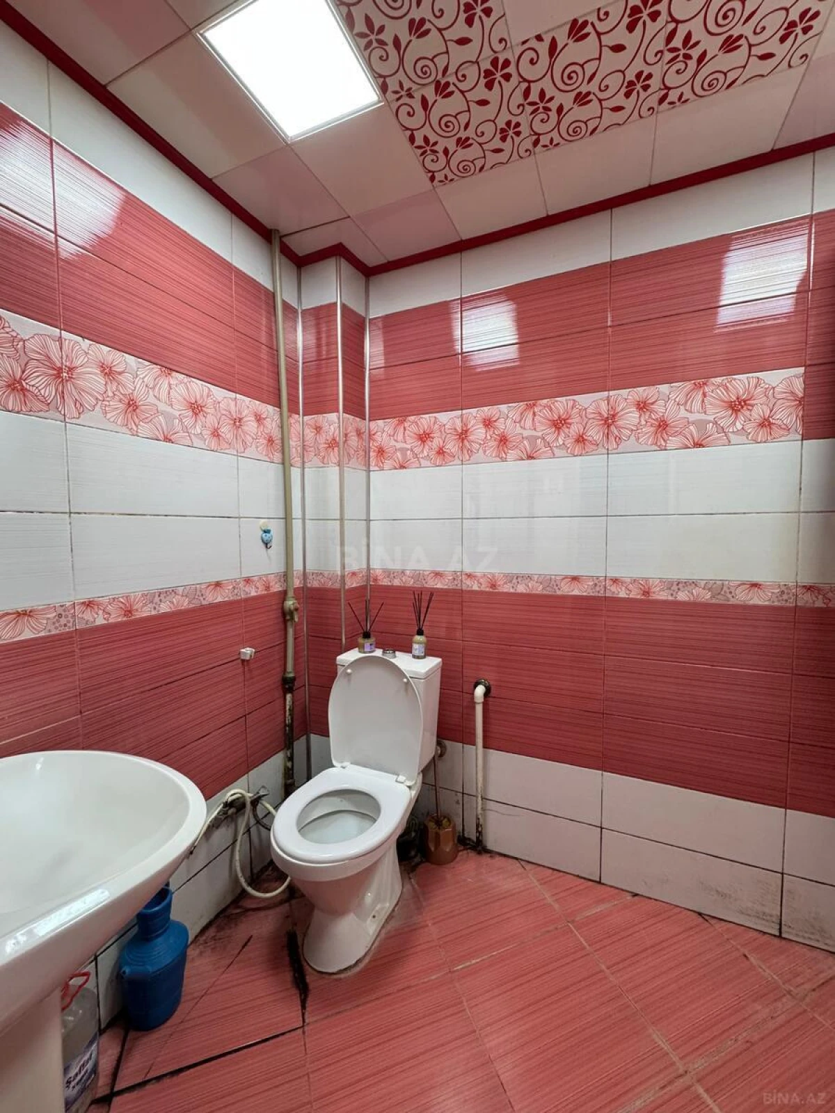 Satılır 3 otaqlı mənzil 55 m²