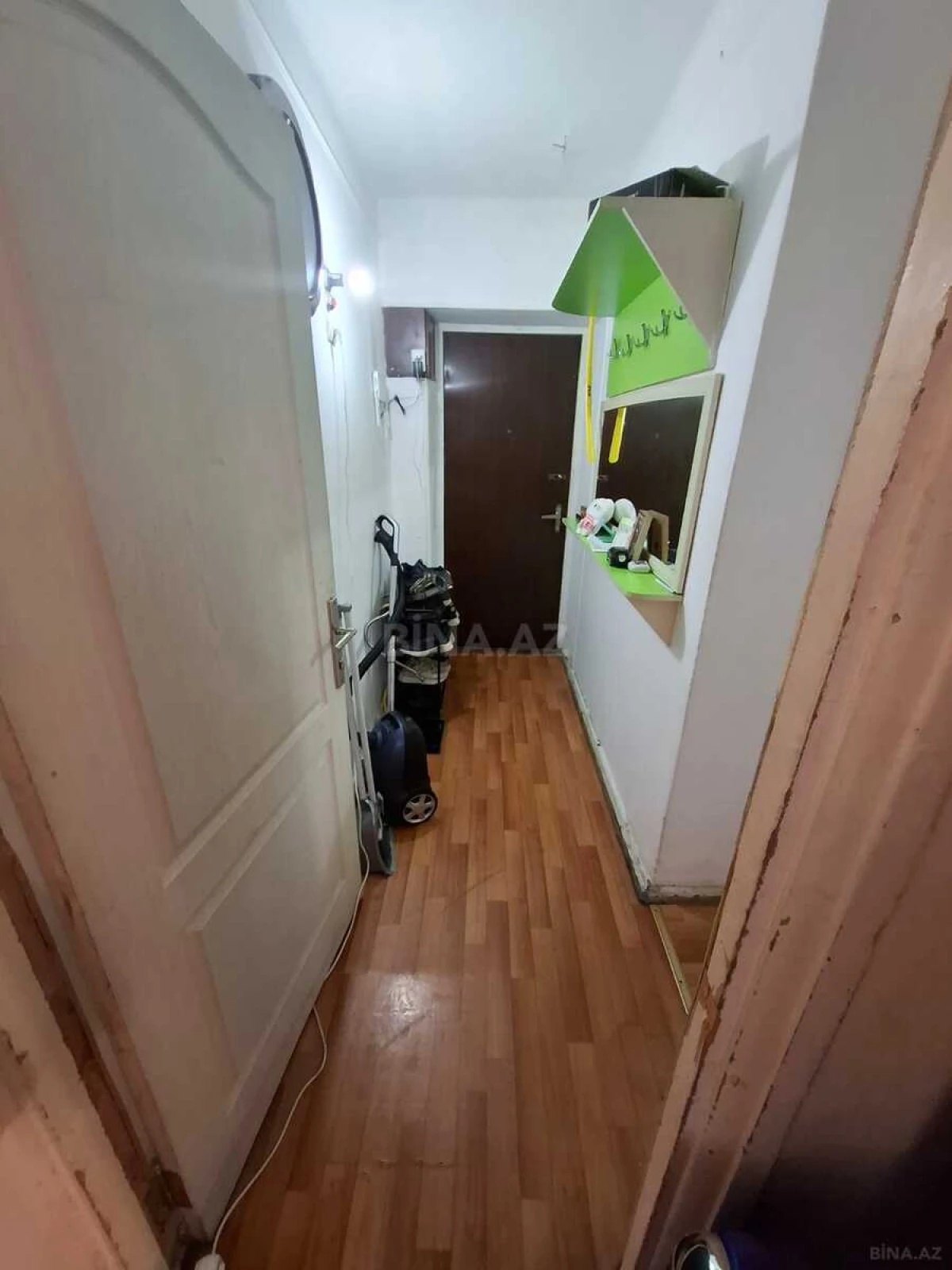 Satılır 1 otaqlı mənzil 40 m²