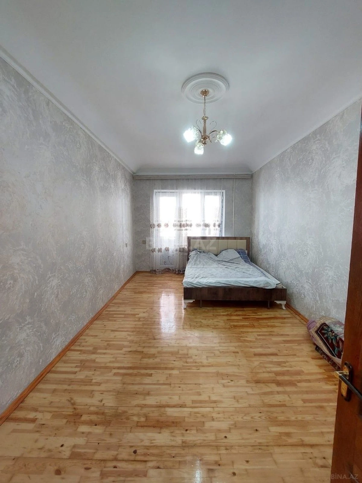 Satılır 3 otaqlı mənzil 70 m²