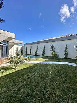 Satılır 4 otaqlı həyət evi 150 m²