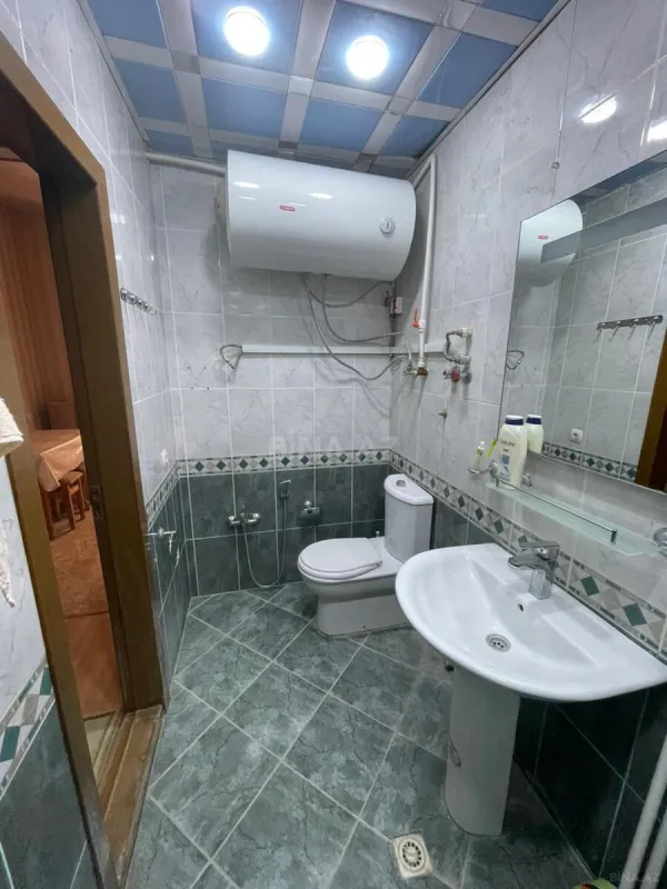 Kirayə verilir 2 otaqlı mənzil 55 m²