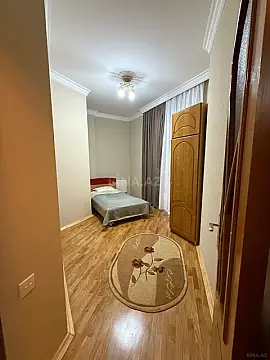 Kirayə verilir 4 otaqlı mənzil 120 m²