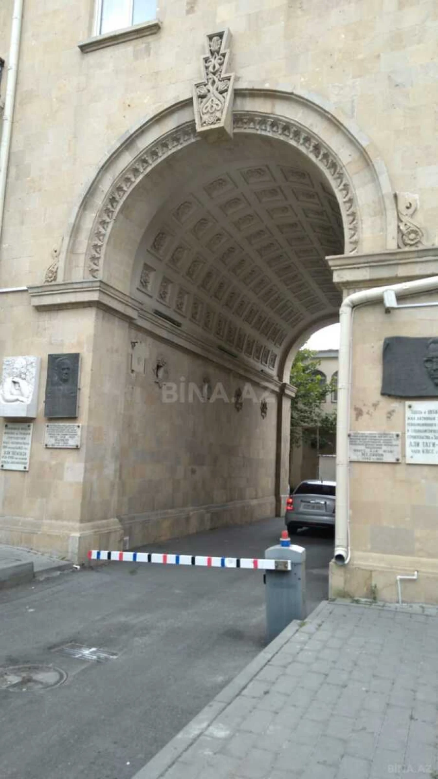 Kirayə verilir 2 otaqlı mənzil 50 m²