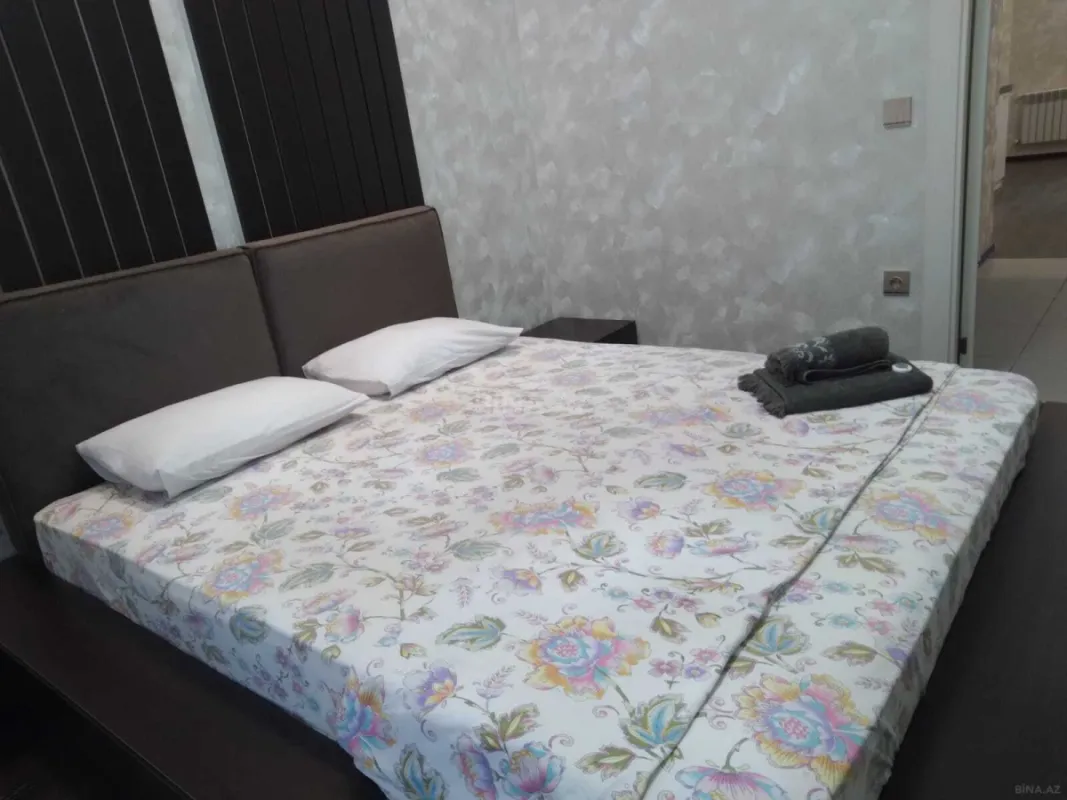 Kirayə verilir 2 otaqlı mənzil 50 m²