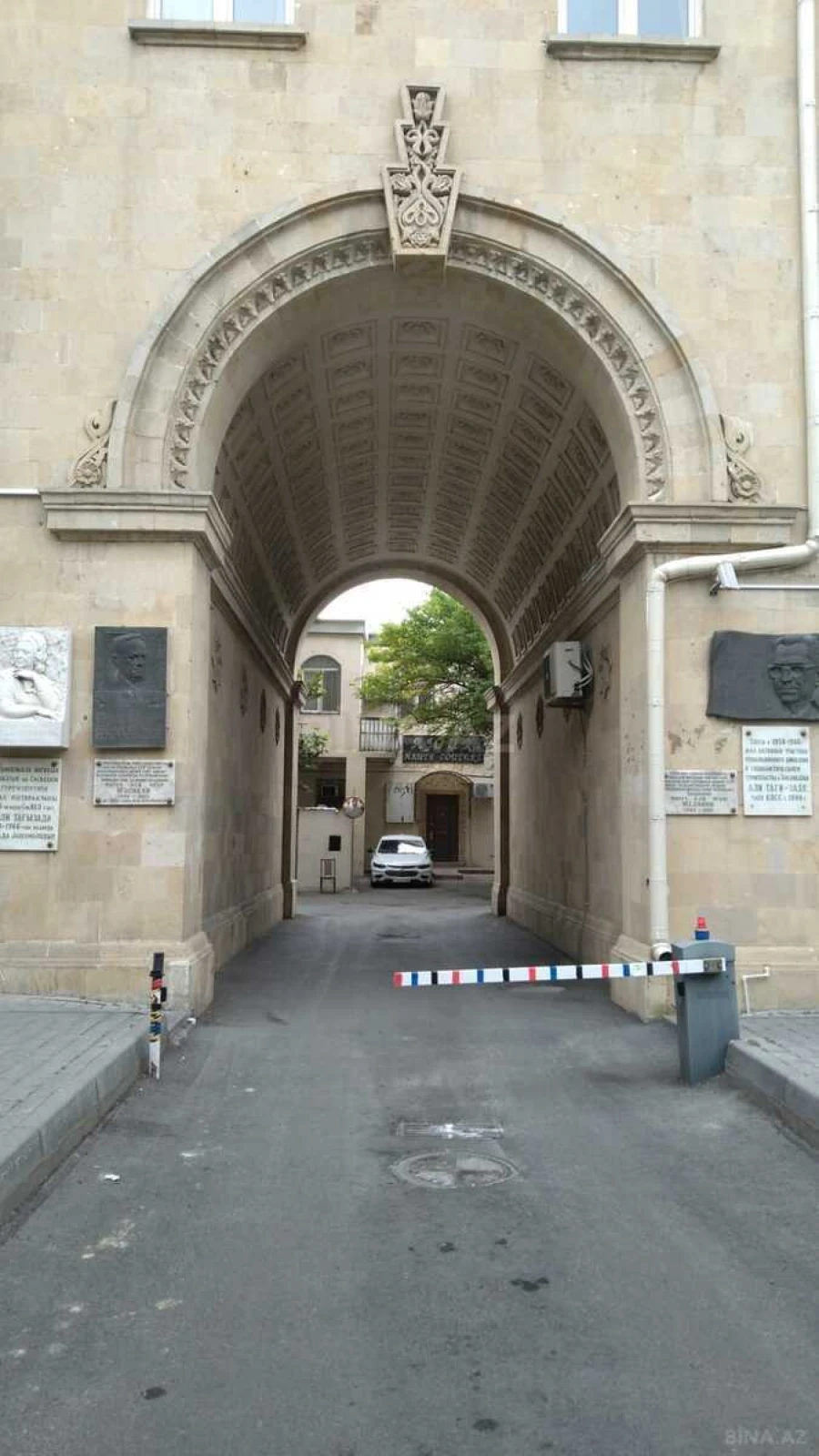 Kirayə verilir 2 otaqlı mənzil 50 m²