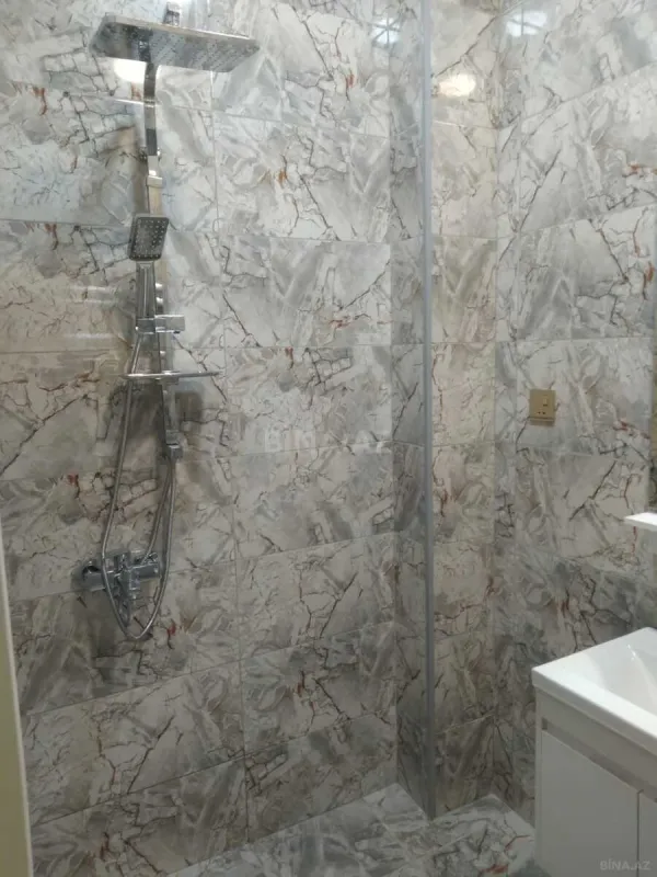 Kirayə verilir 2 otaqlı mənzil 50 m²