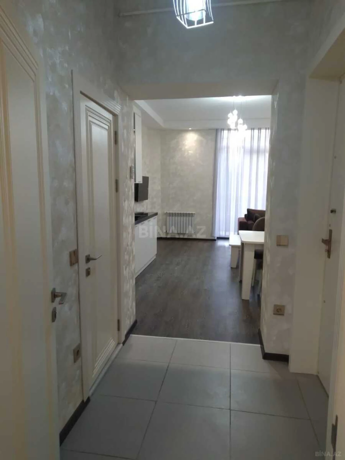 Kirayə verilir 2 otaqlı mənzil 50 m²